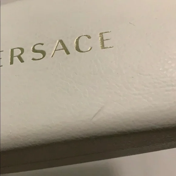 COPY - Versace sunglasses (NOT SOLD YET) - Picture 5 of 7